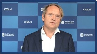Prof. dr. Bert-Jan van den Born geeft een samenvatting van het PRO-CON debat op het Hypertensiecongres: Wel of geen stentplaatsing bij patiënten met atherosclerotische nierarteriestenose?